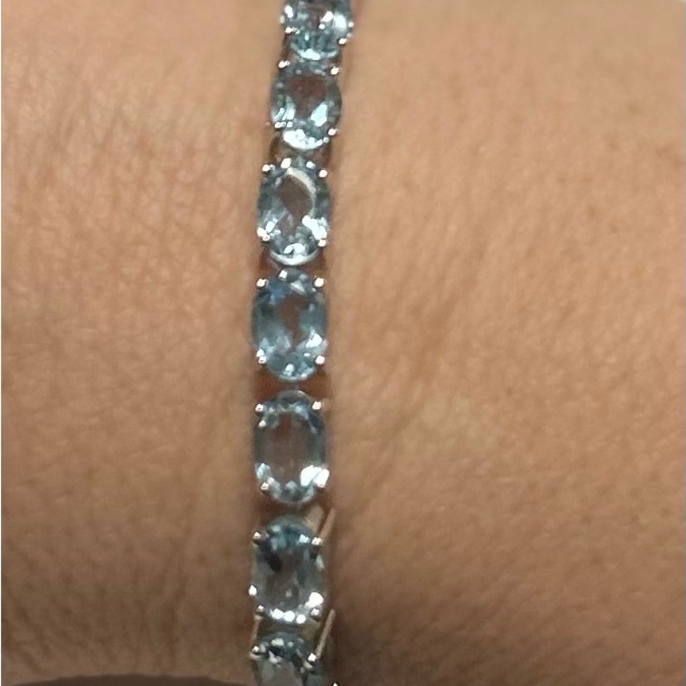NWT JTV OVAL BLUE TOPAZ STERLING SILVER TENNIS BRACELET 8” long